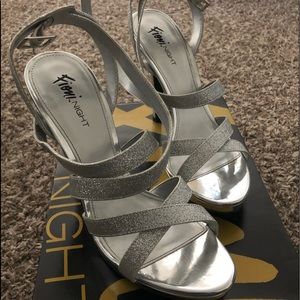 Fioni night silver heels